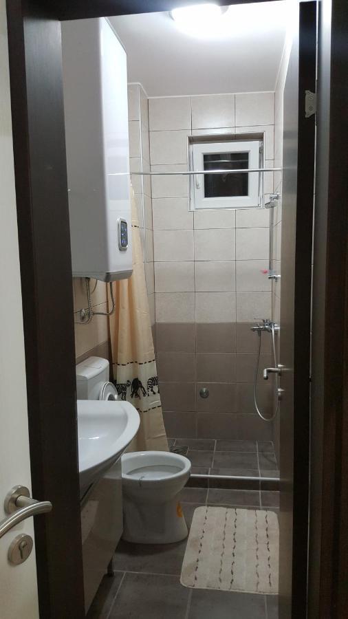 Studio Apartman - Centar تيفات المظهر الخارجي الصورة
